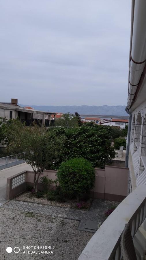 Apartmani Piskoric วีร์ ภายนอก รูปภาพ